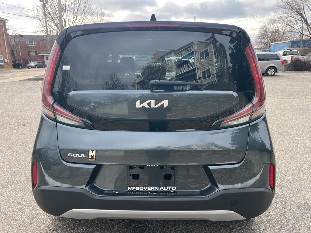 Used 2023 Kia Soul LX Hatchback