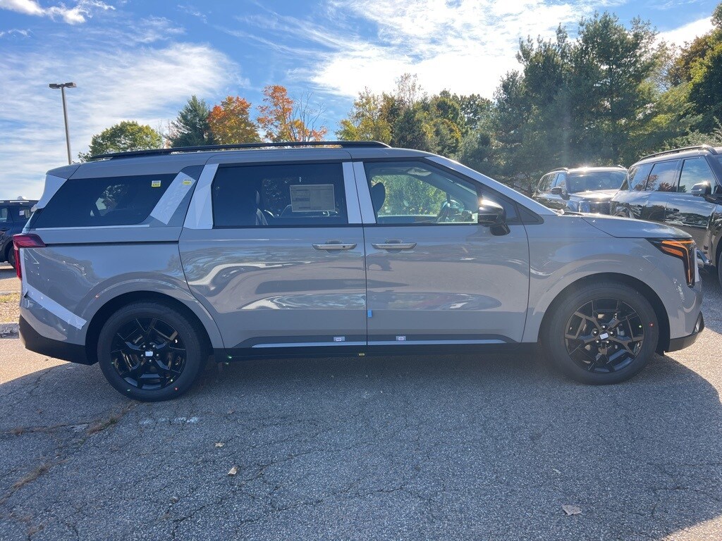 2026 Kia Carnival SX Prestige photo 4