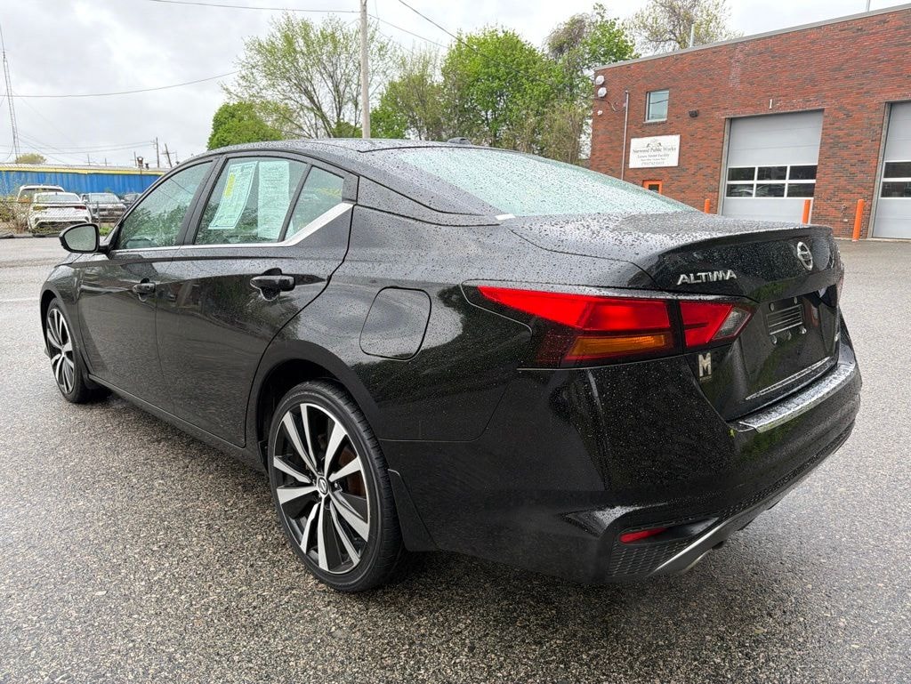 Used 2019 Nissan Altima 2.5 SR Sedan