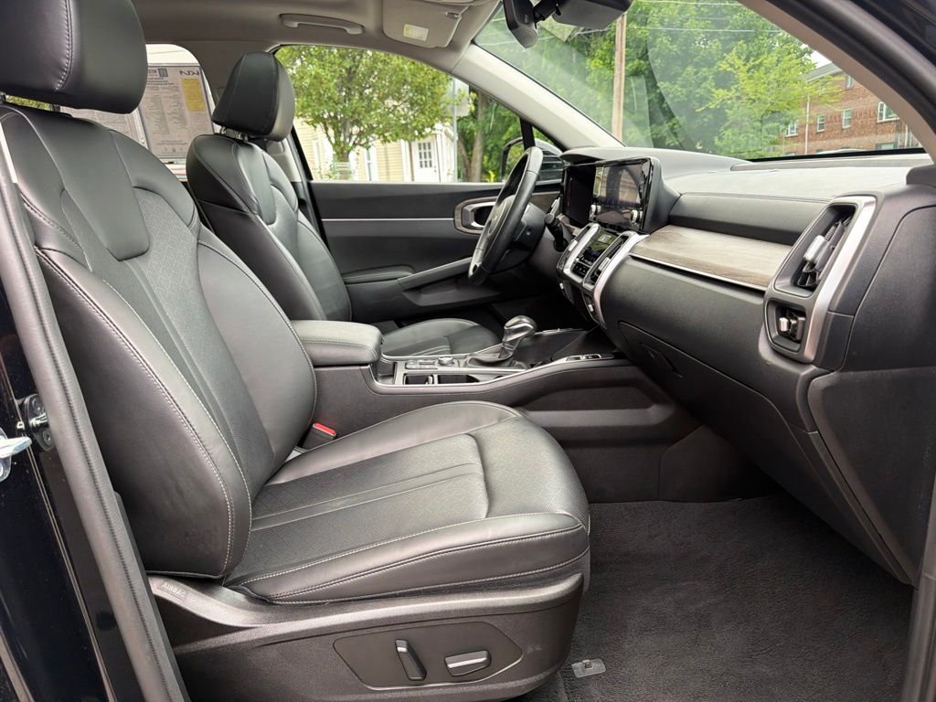 2023 Kia Sorento X-Line EX - Photo 30