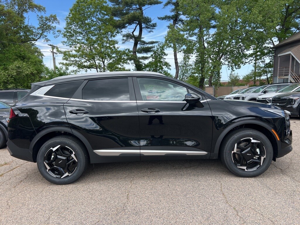 2026 Kia Sportage EX photo 4