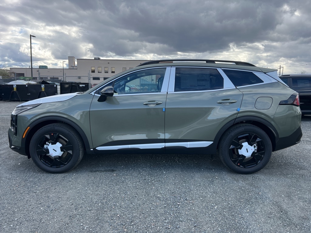 New 2026 Kia Sportage Plug-In Hybrid X-Line SUV