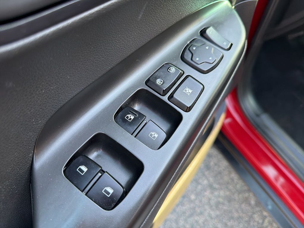 Used 2021 Hyundai Kona SEL SUV