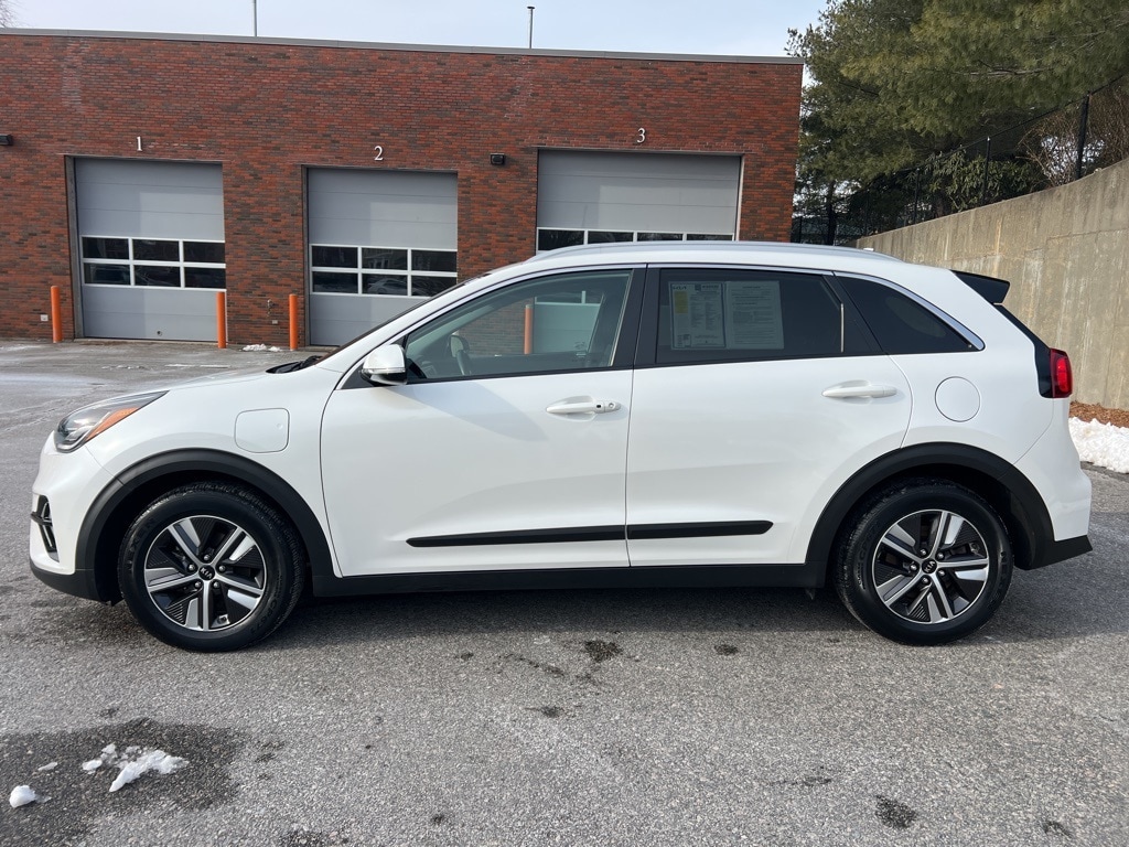 Used 2020 Kia Niro Plug-In Hybrid EX Premium SUV