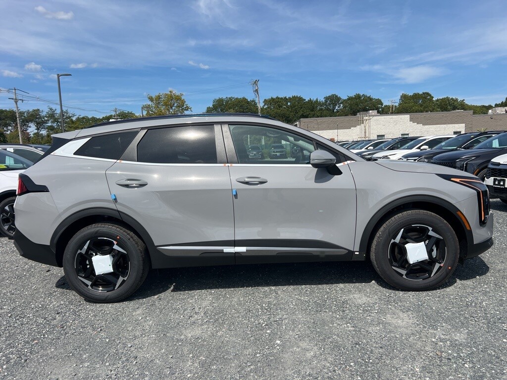 2026 Kia Sportage Hybrid EX photo 4