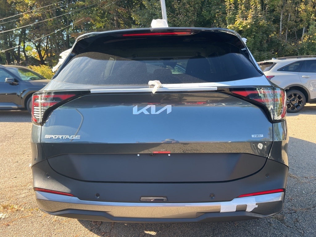 New 2026 Kia Sportage Hybrid S SUV