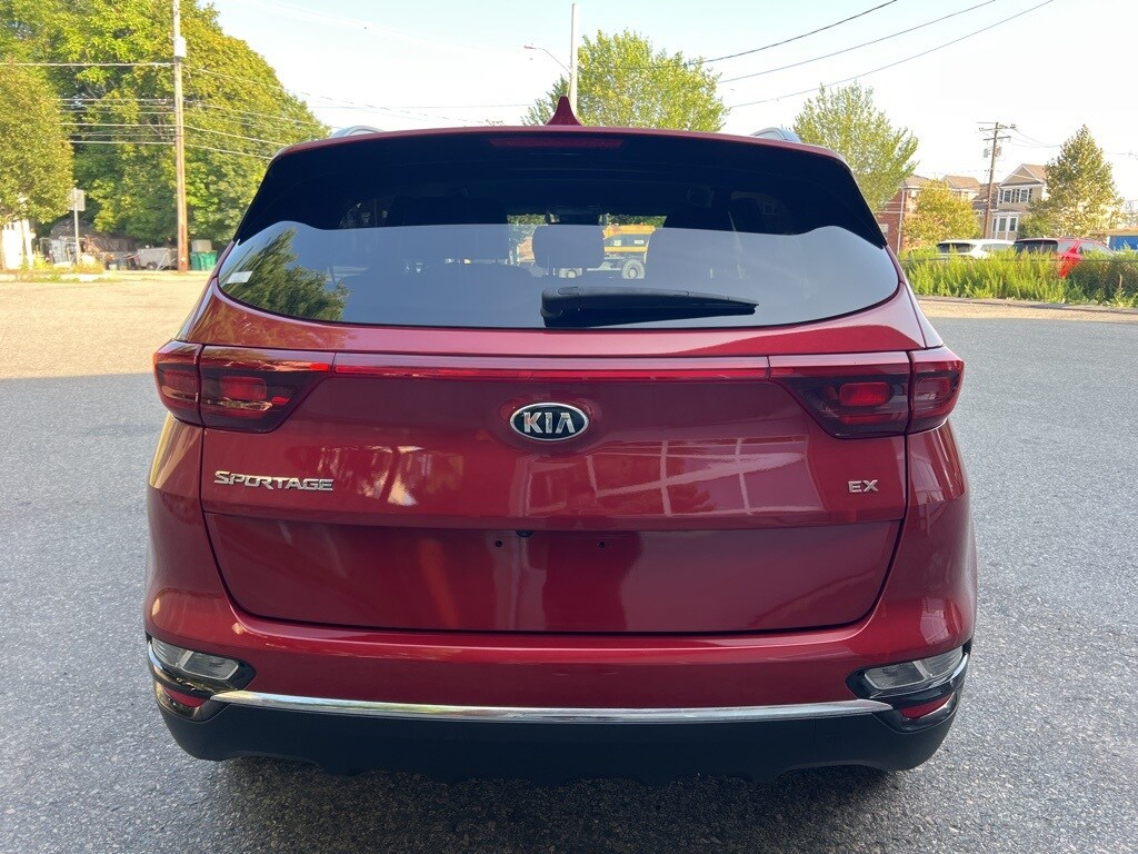 2021 Kia Sportage EX photo 2