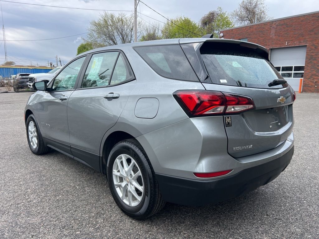 Used 2023 Chevrolet Equinox LS SUV