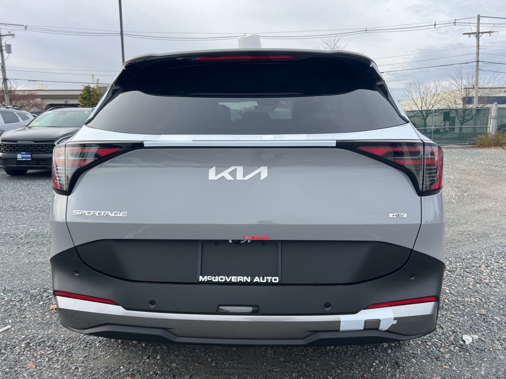 New 2026 Kia Sportage Hybrid S SUV