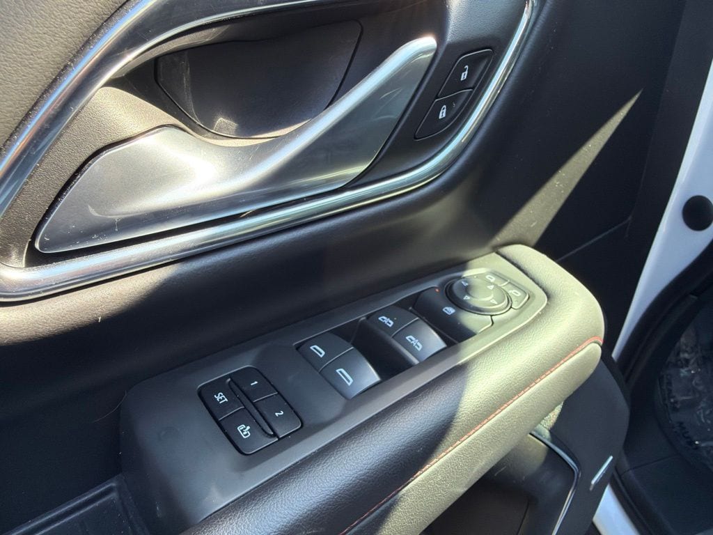 2023 Chevrolet Tahoe RST - Photo 13