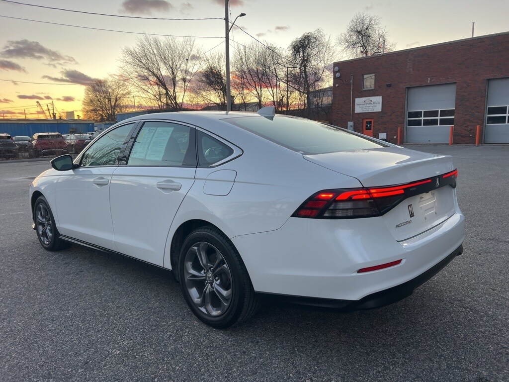 Used 2024 Honda Accord EX Sedan