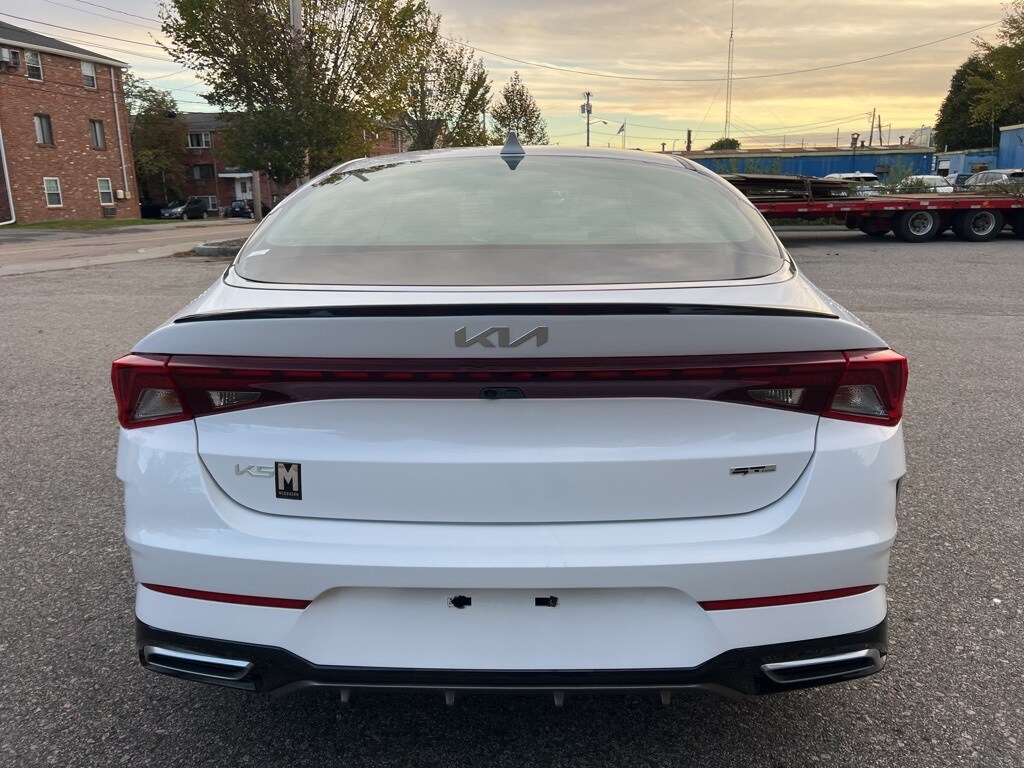 2023 Kia K5 GT-Line photo 4