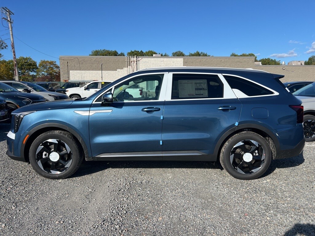New 2026 Kia Sorento Plug-In Hybrid EX SUV