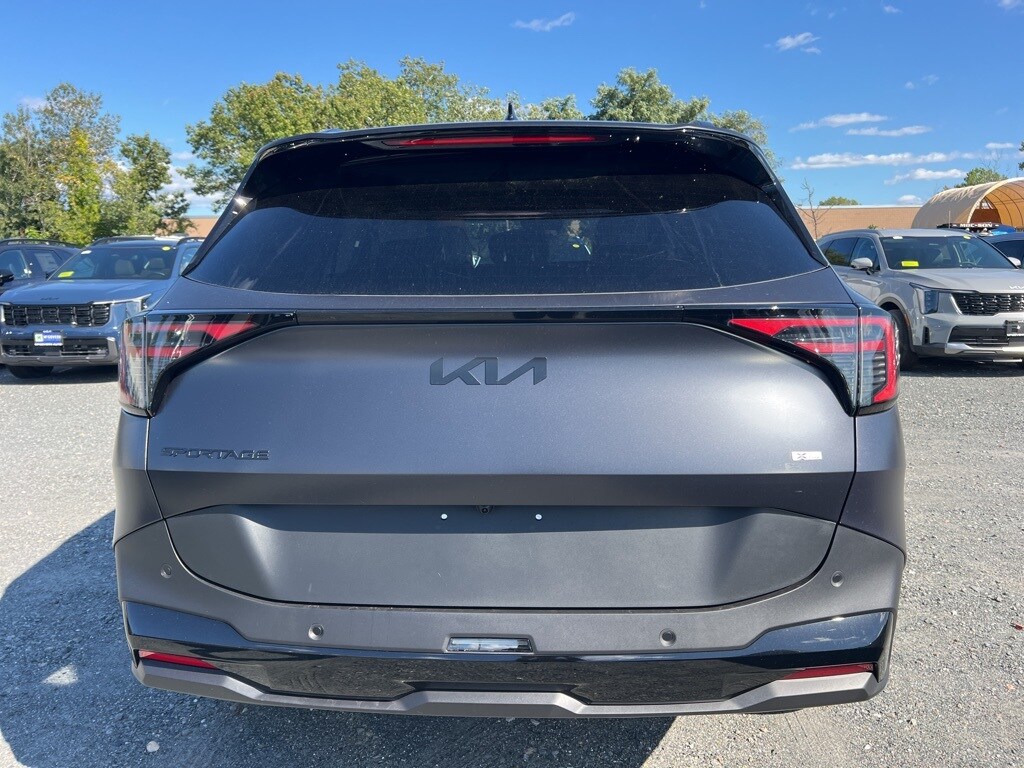 2026 Kia Sportage X-Line photo 2