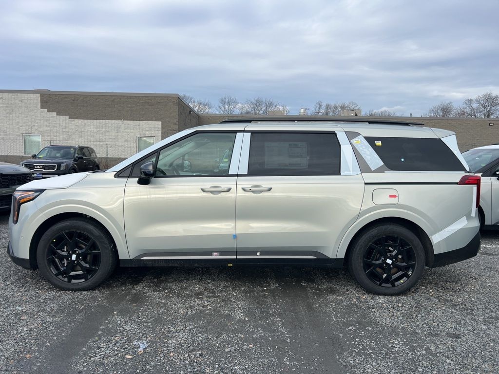 New 2026 Kia Carnival Hybrid SX Van Passenger Van