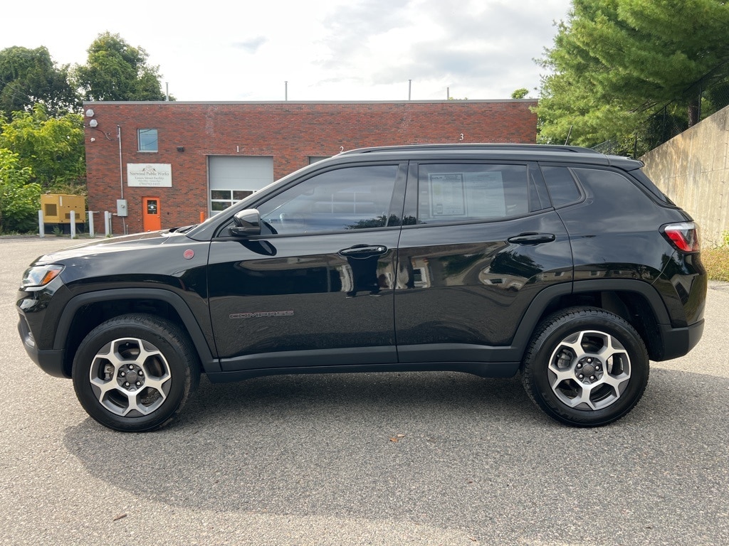 Used 2022 Jeep Compass Trailhawk SUV