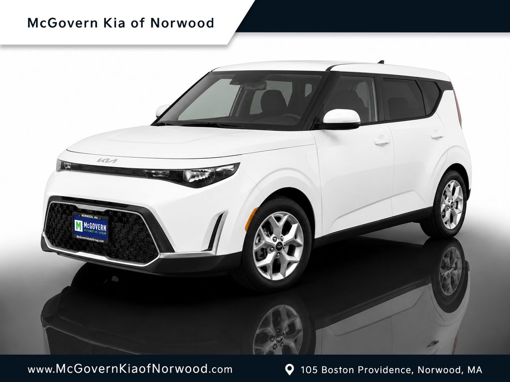 2023 Kia Soul 2.0L S IVT's photo