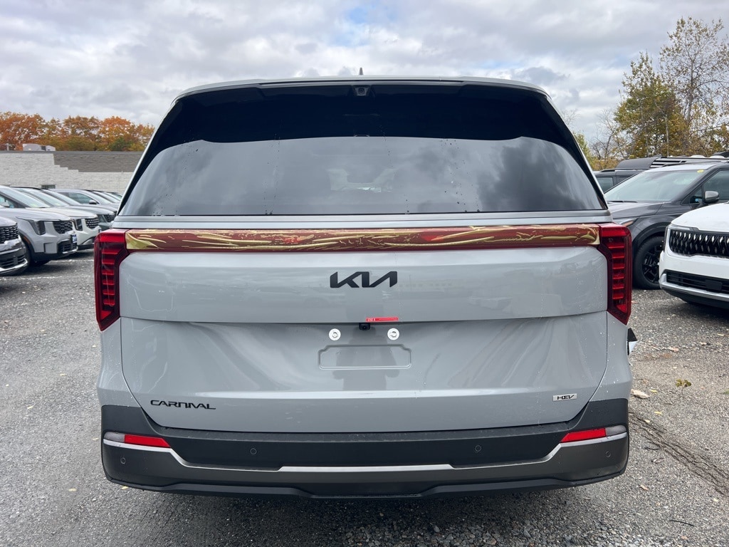 New 2026 Kia Carnival Hybrid SX Prestige Van Passenger Van