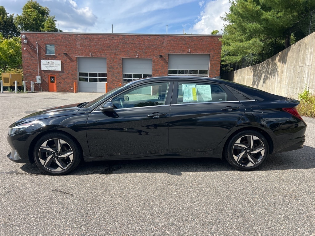Used 2022 Hyundai Elantra Limited with VIN 5NPLP4AGXNH072877 for sale in Norwood, MA