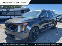 2026 Kia Carnival SX Van Passenger Van