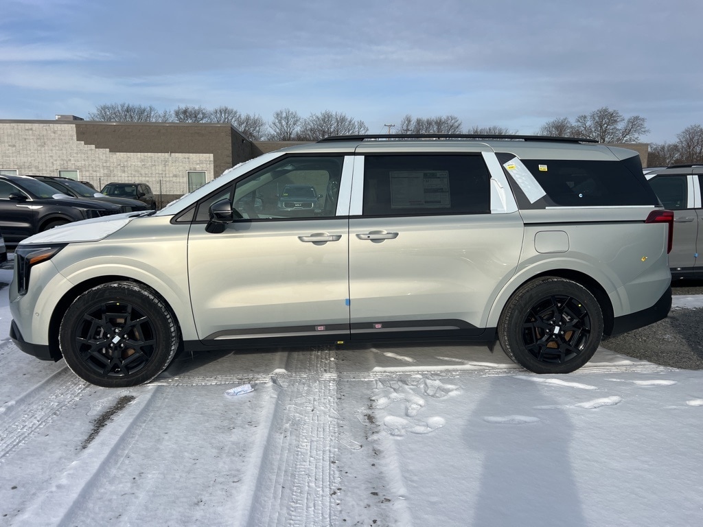 New 2026 Kia Carnival Hybrid SX Van Passenger Van