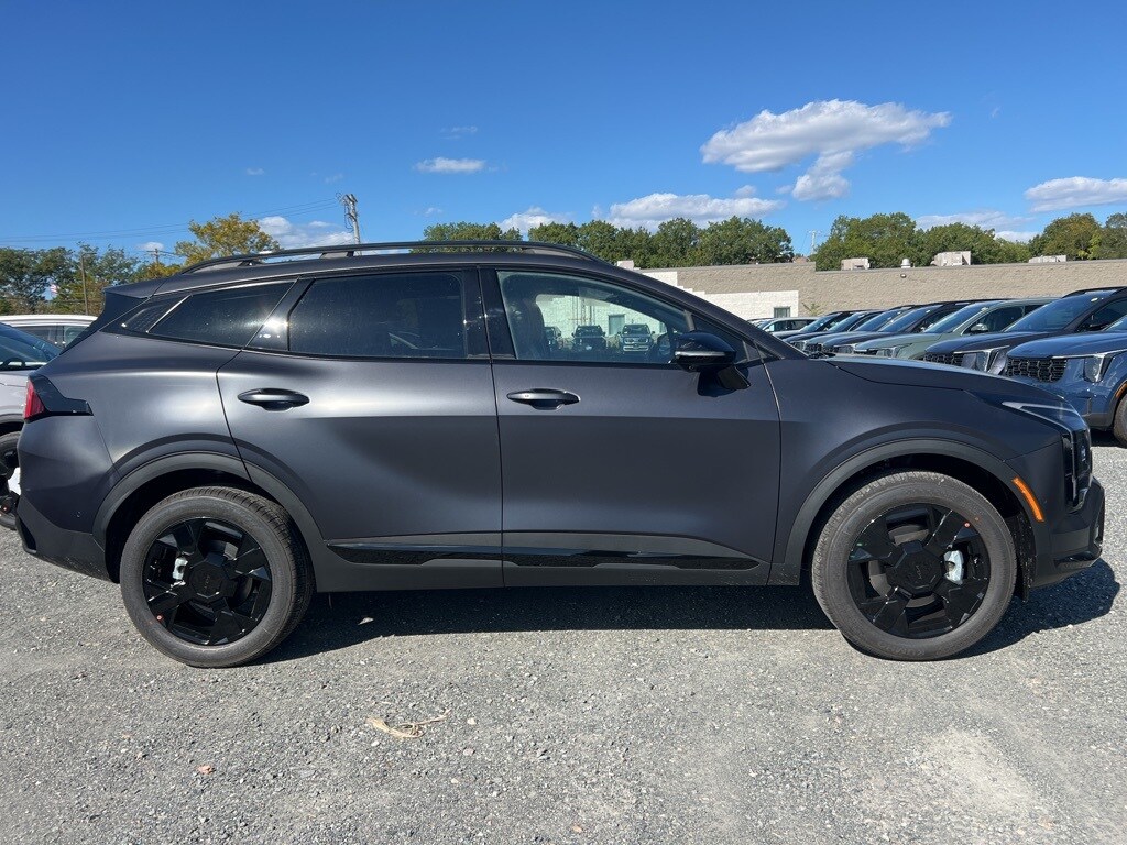 2026 Kia Sportage X-Line photo 3