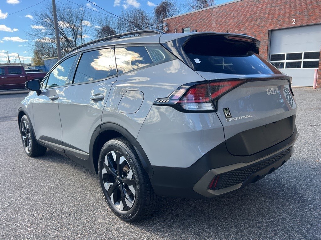2023 Kia Sportage X-Line photo 3
