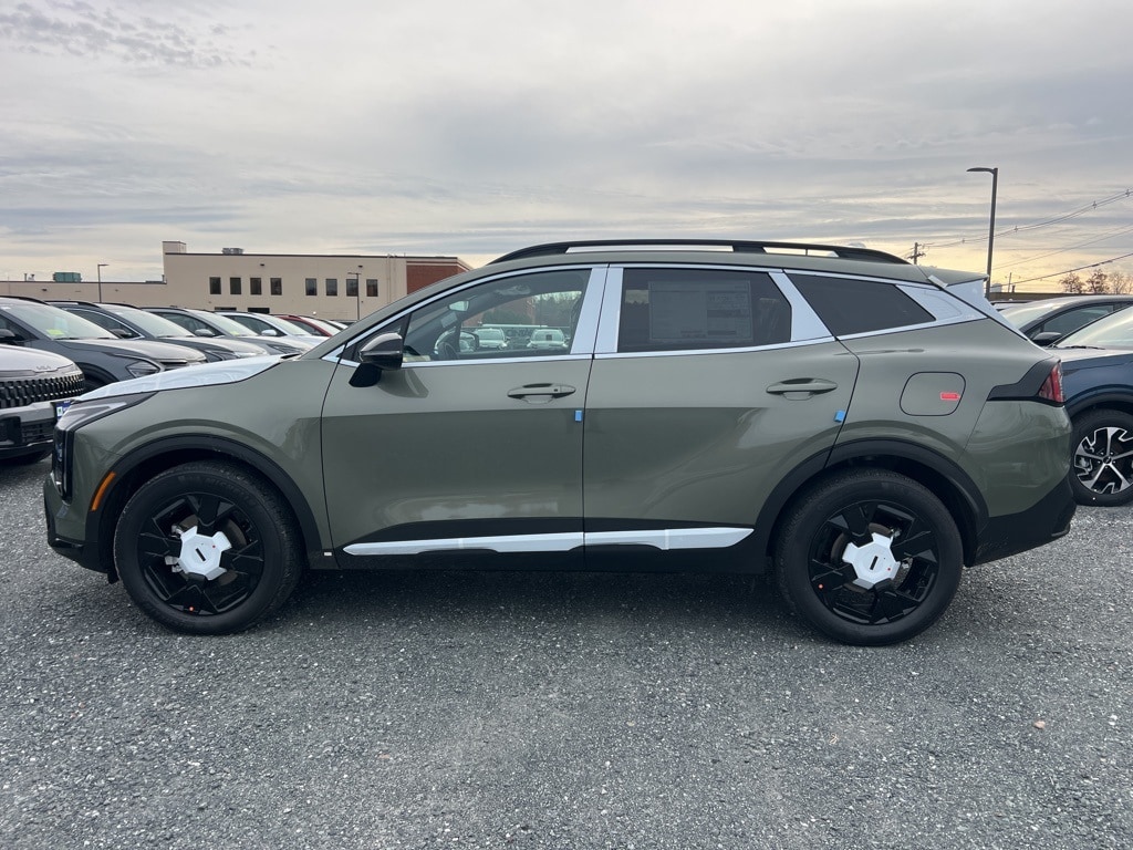 New 2026 Kia Sportage Plug-In Hybrid X-Line SUV