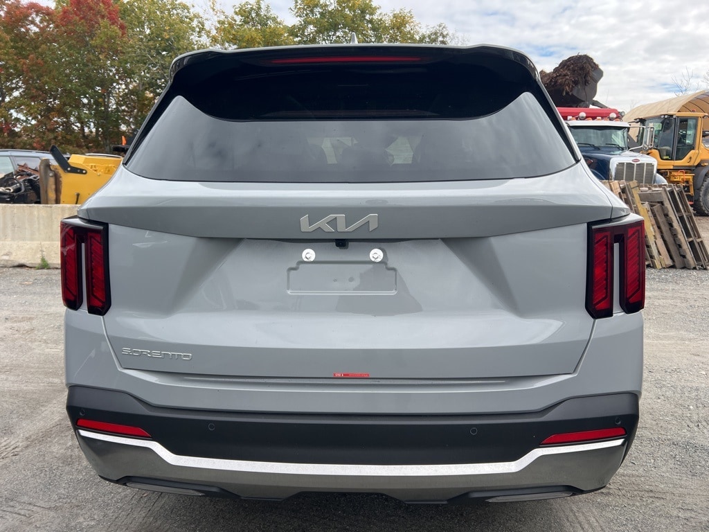 New 2026 Kia Sorento S SUV