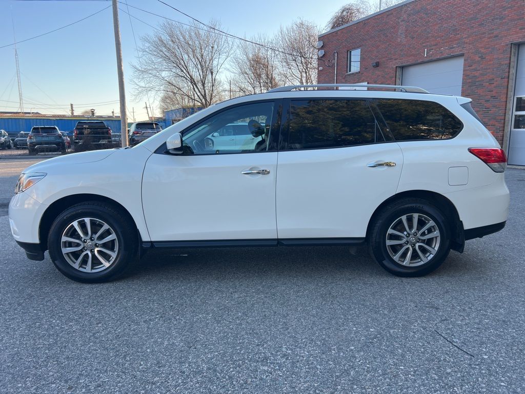 Used 2014 Nissan Pathfinder SV with VIN 5N1AR2MM7EC696702 for sale in Norwood, MA