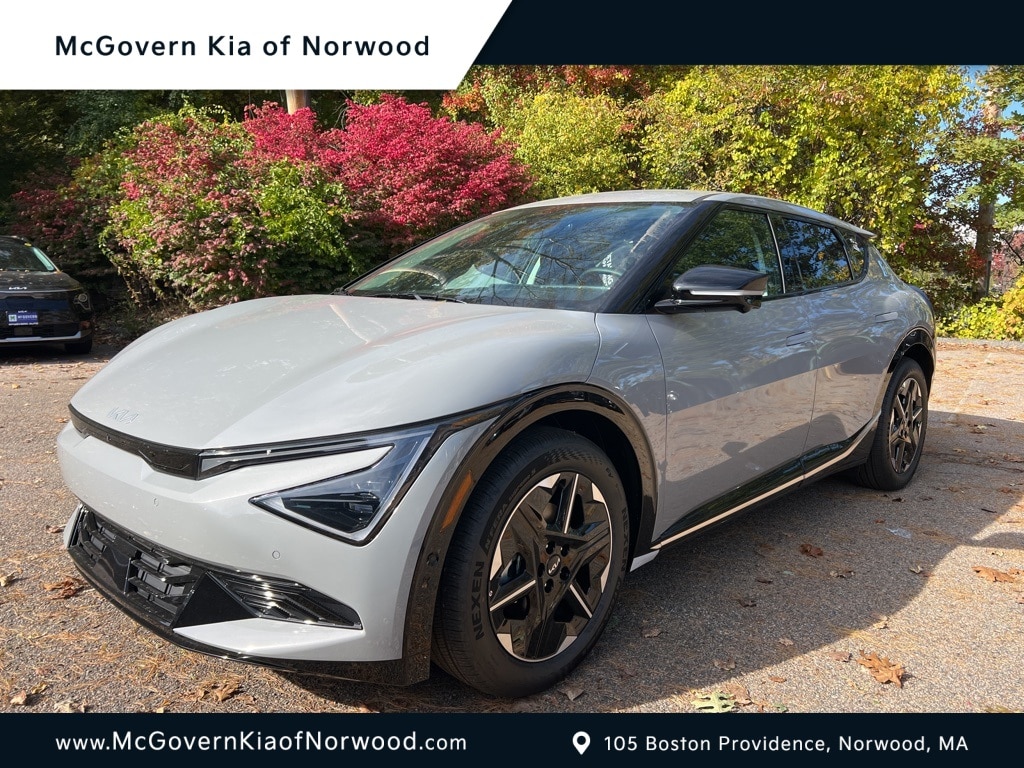 New 2025 Kia EV6 Wind SUV