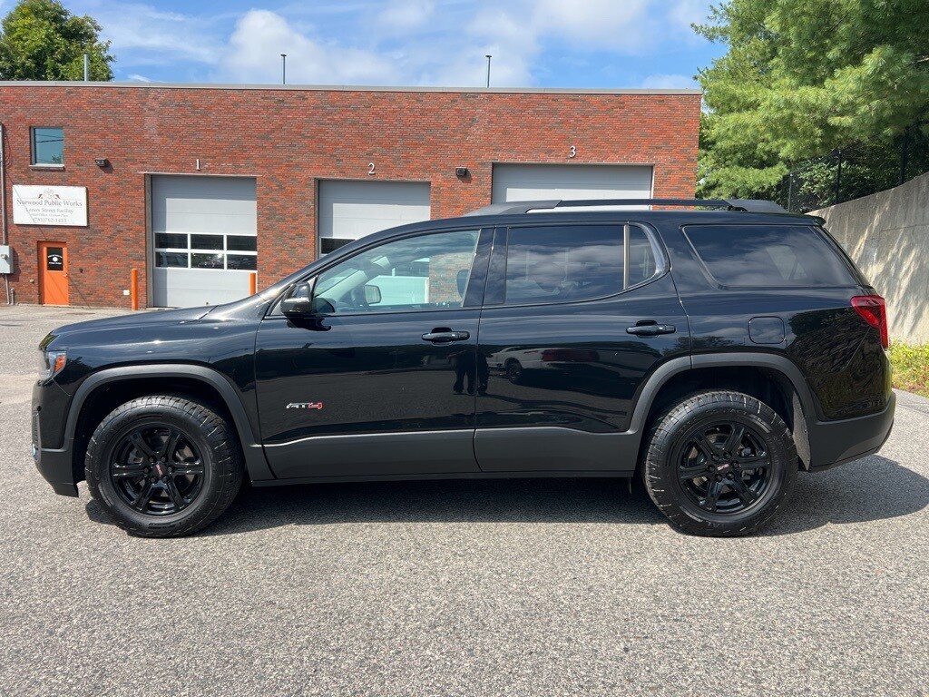 2023 Gmc Acadia AT4 photo 2