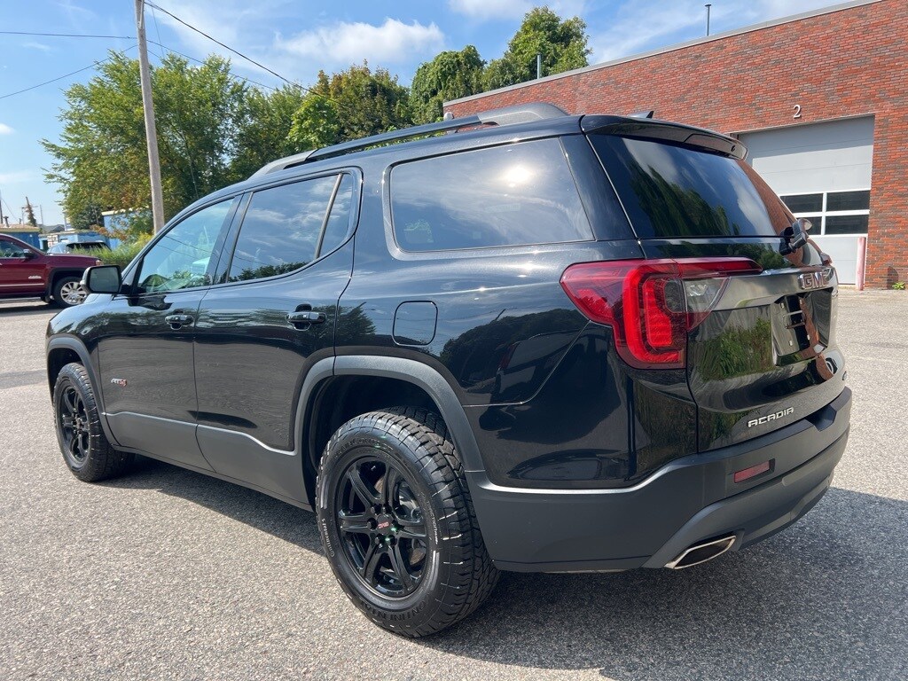 2023 Gmc Acadia AT4 photo 3