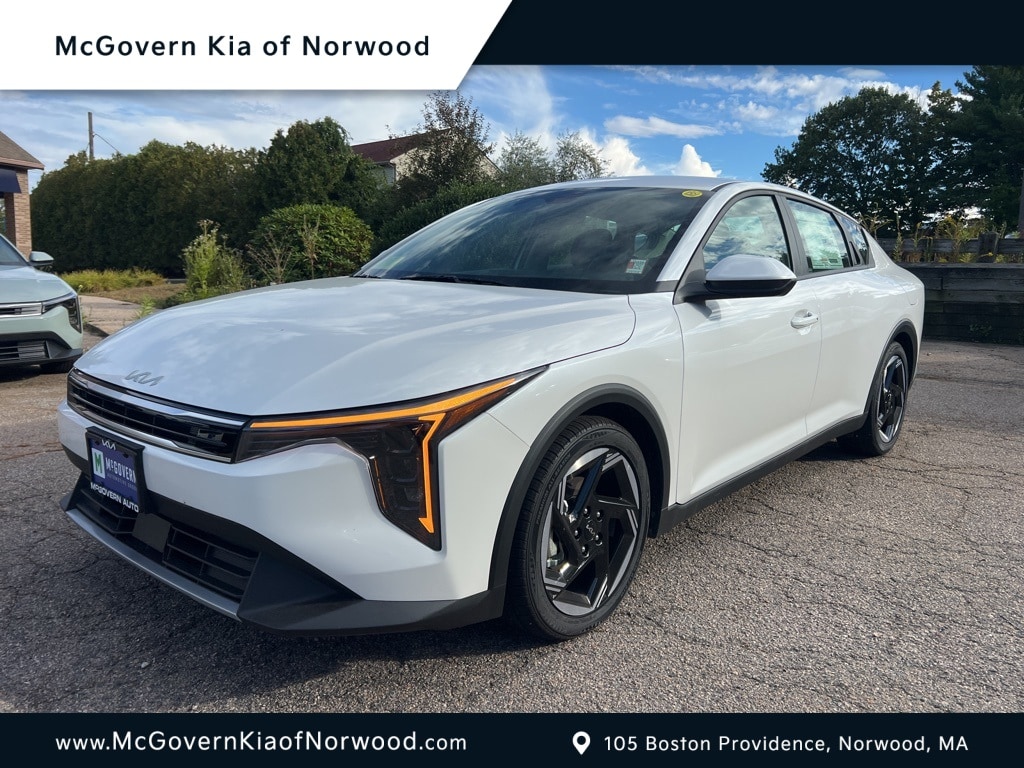 New 2025 Kia K4 EX Sedan