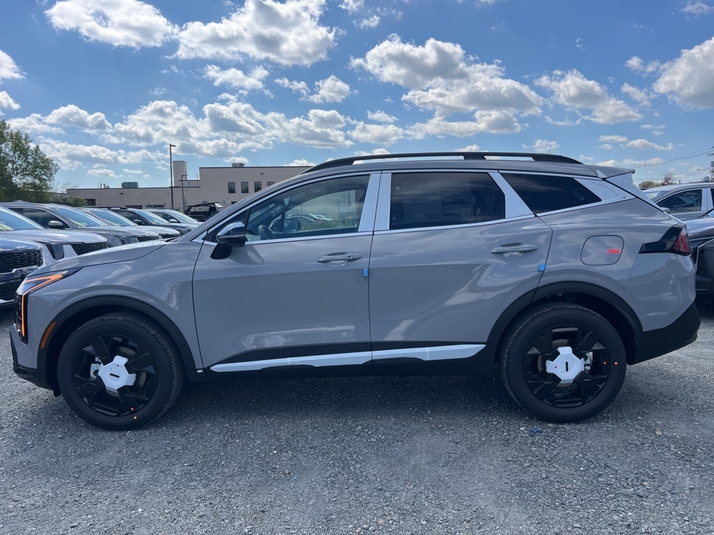New 2026 Kia Sportage Hybrid X-Line SUV