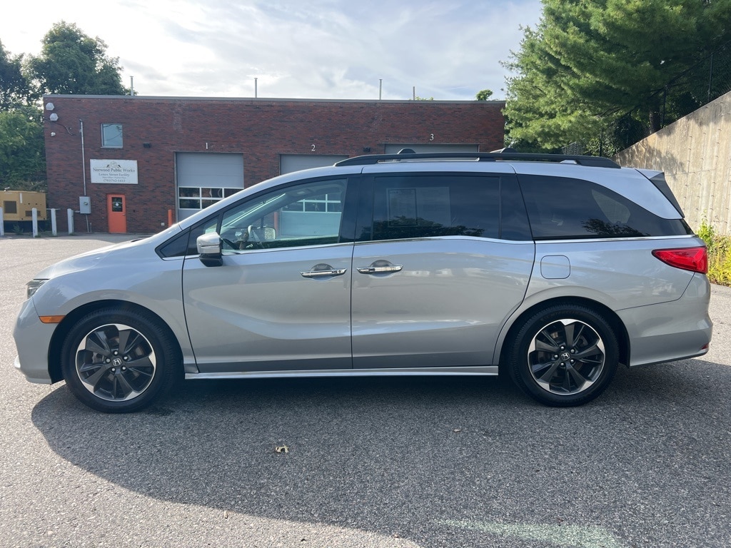Used 2023 Honda Odyssey Elite Van