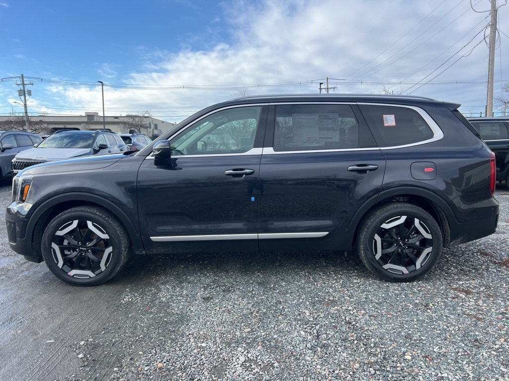 New 2025 Kia Telluride S SUV