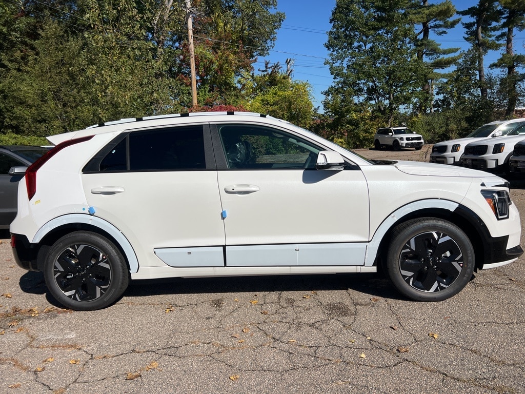 New 2025 Kia Niro EV Wind SUV