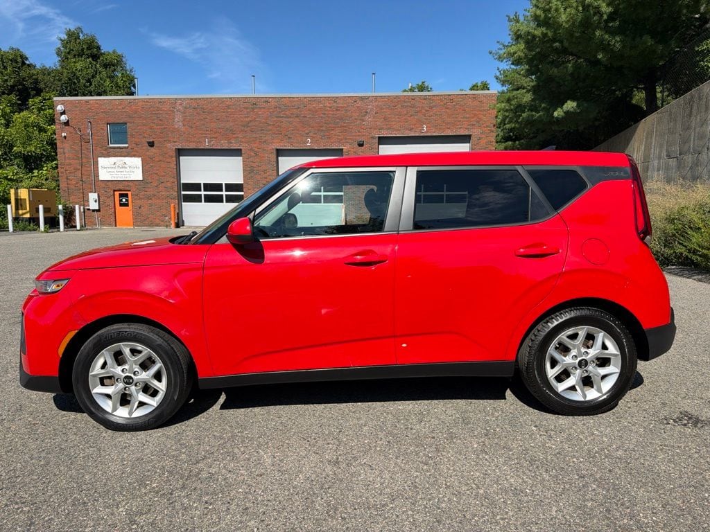 Used 2021 Kia Soul S Hatchback