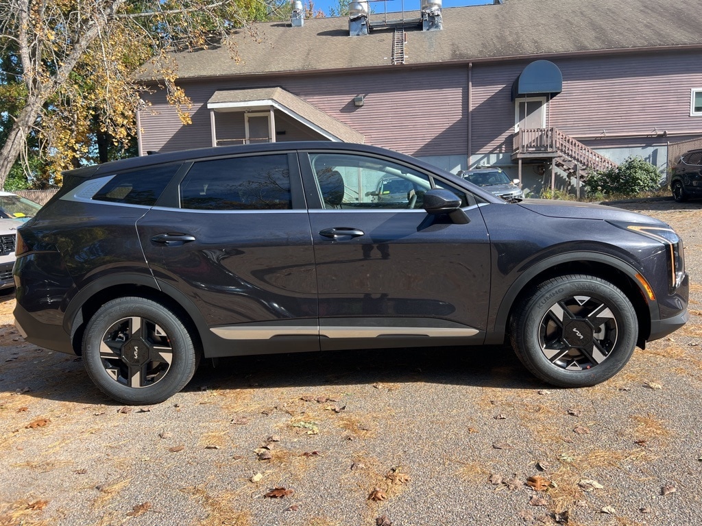 New 2026 Kia Sportage LX SUV