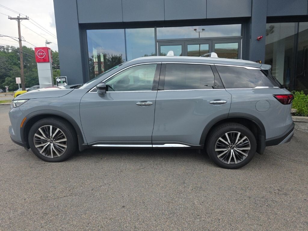 Used 2025 INFINITI QX60 Sensory SUV