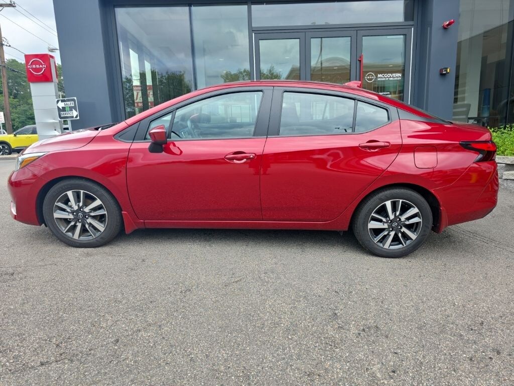 Used 2025 Nissan Versa 1.6 SV Sedan