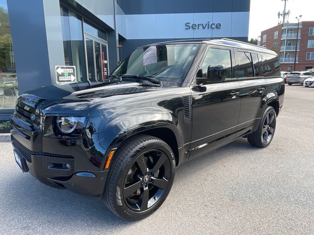 Certified 2025 Land Rover Defender 130 X-Dynamic SE SUV