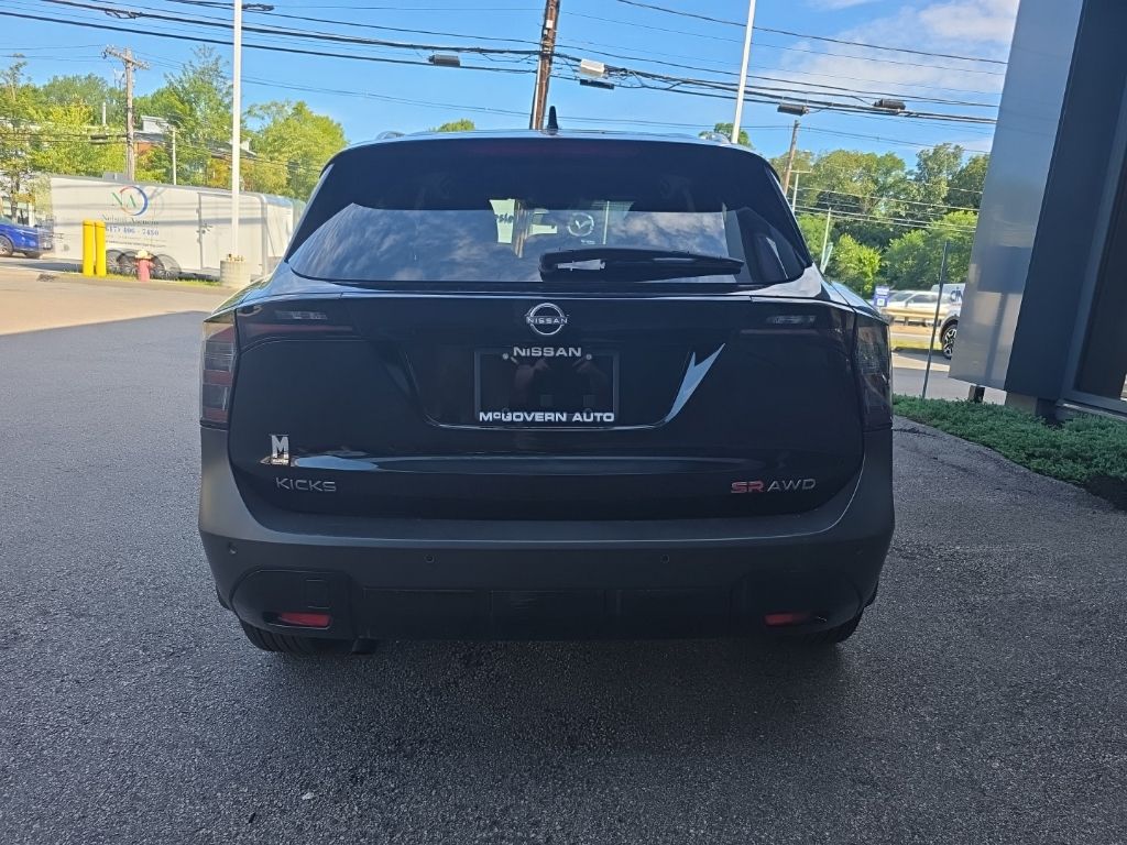 2025 Nissan Kicks SR AWD - Photo 5