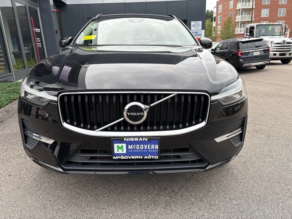 Certified 2022 Volvo XC60 B5 Momentum SUV