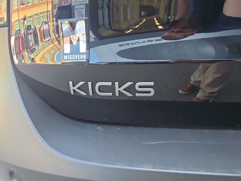 2025 Nissan Kicks SR AWD - Photo 20