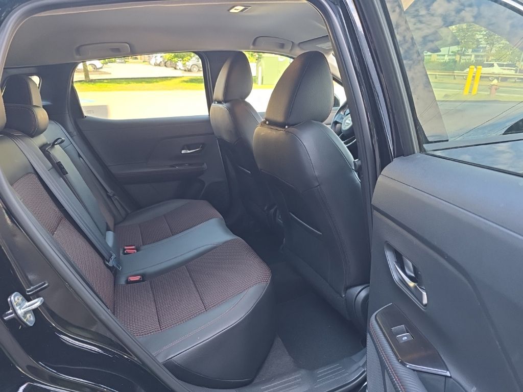 2025 Nissan Kicks SR AWD - Photo 13