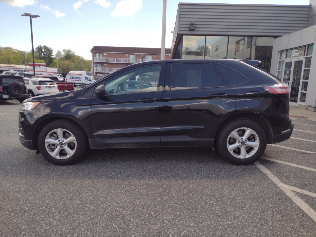 Used 2024 Ford Edge SE with VIN 2FMPK4G97RBA15980 for sale in Framingham, MA