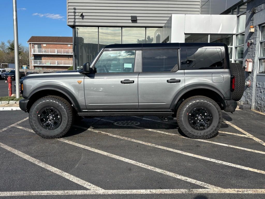 New 2026 Ford Bronco Badlands SUV