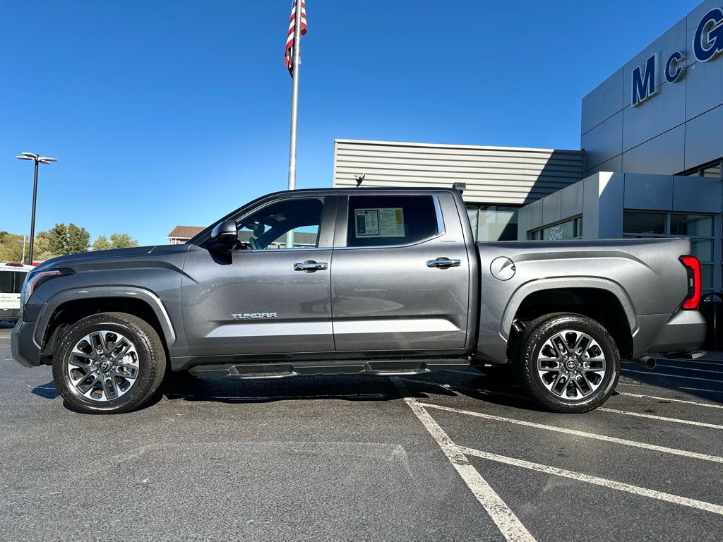 2025 Toyota Tundra Limited photo 2